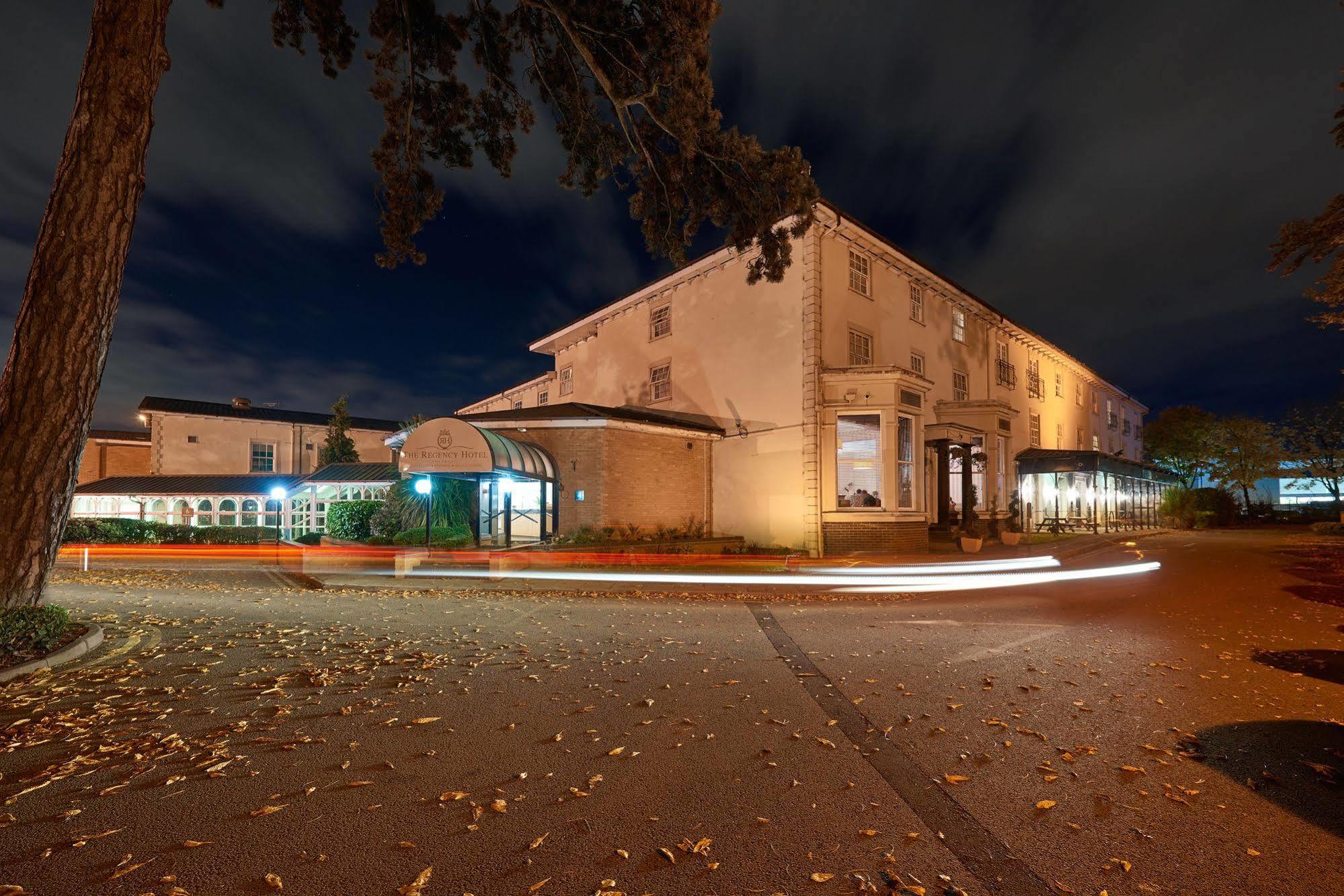 The Regency Hotel Solihull Exterior photo